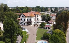 Hotel Villa Stucky